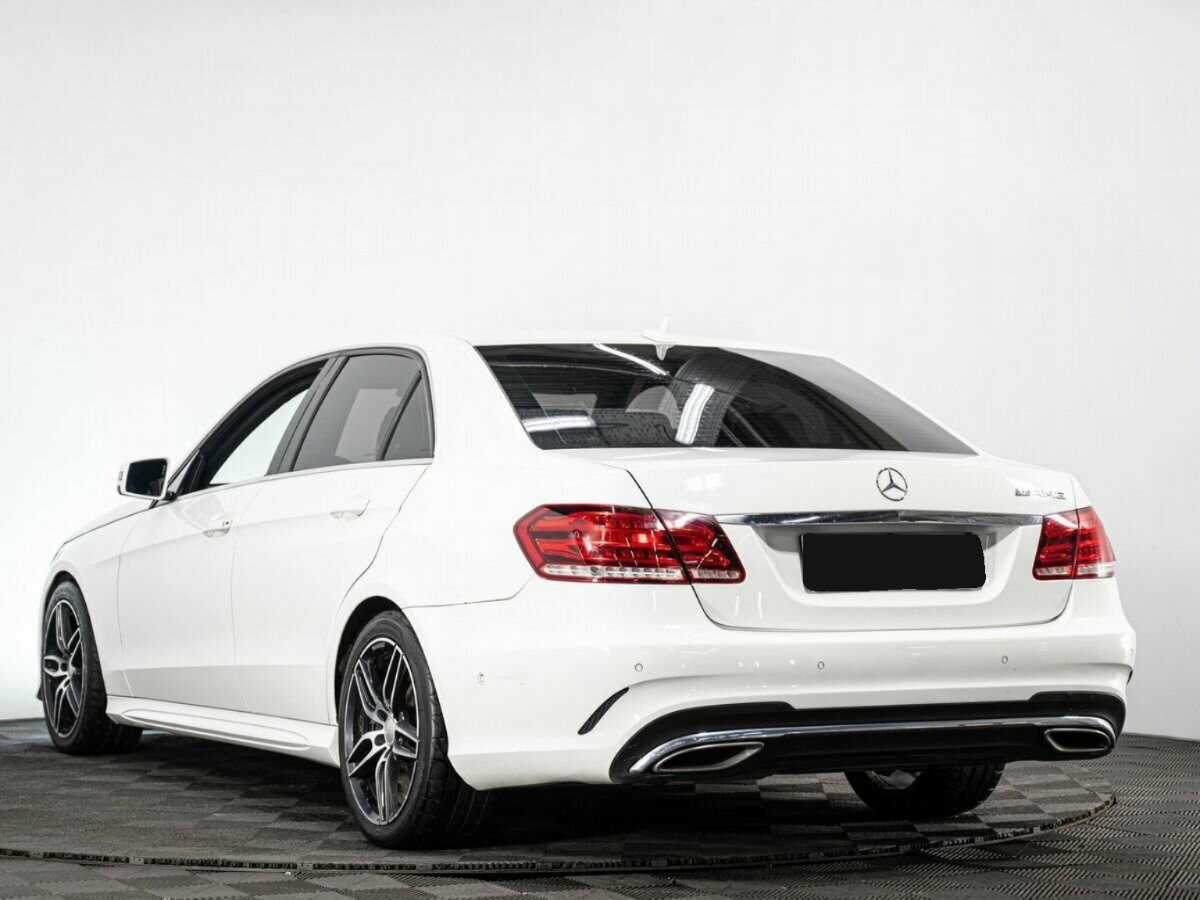 Mercedes-Benz E-Класс 300, 2013 - фото №4