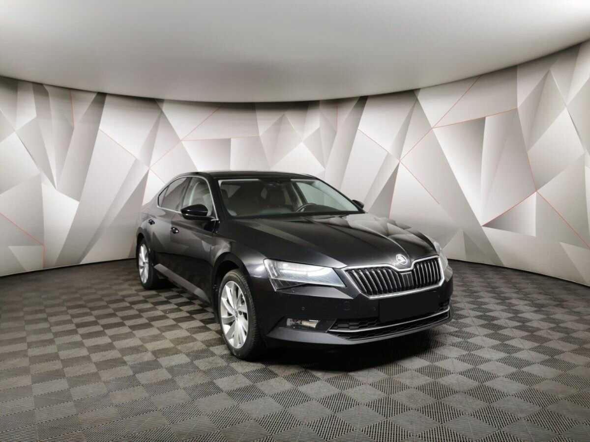 Skoda Superb, 2017 - фото №3