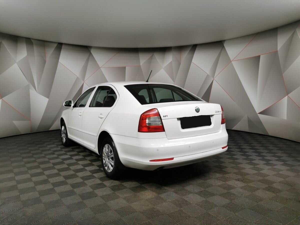 Skoda Octavia, 2012 - фото №4