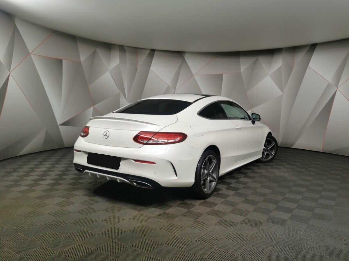 Mercedes-Benz C-Класс 180, 2015 - фото №2