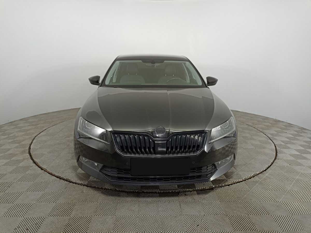 Skoda Superb, 2018 - фото №2