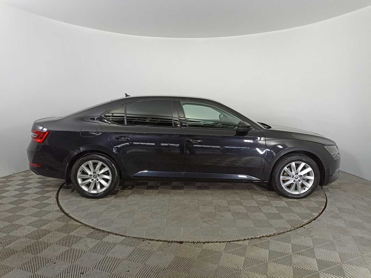 Skoda Superb, 2018 - фото №4