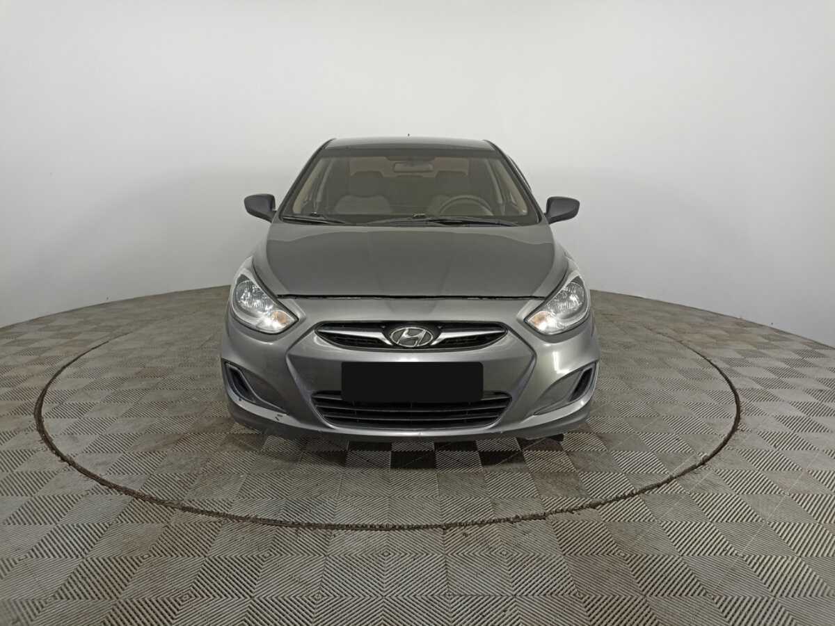 Hyundai Solaris, 2013 - фото №2