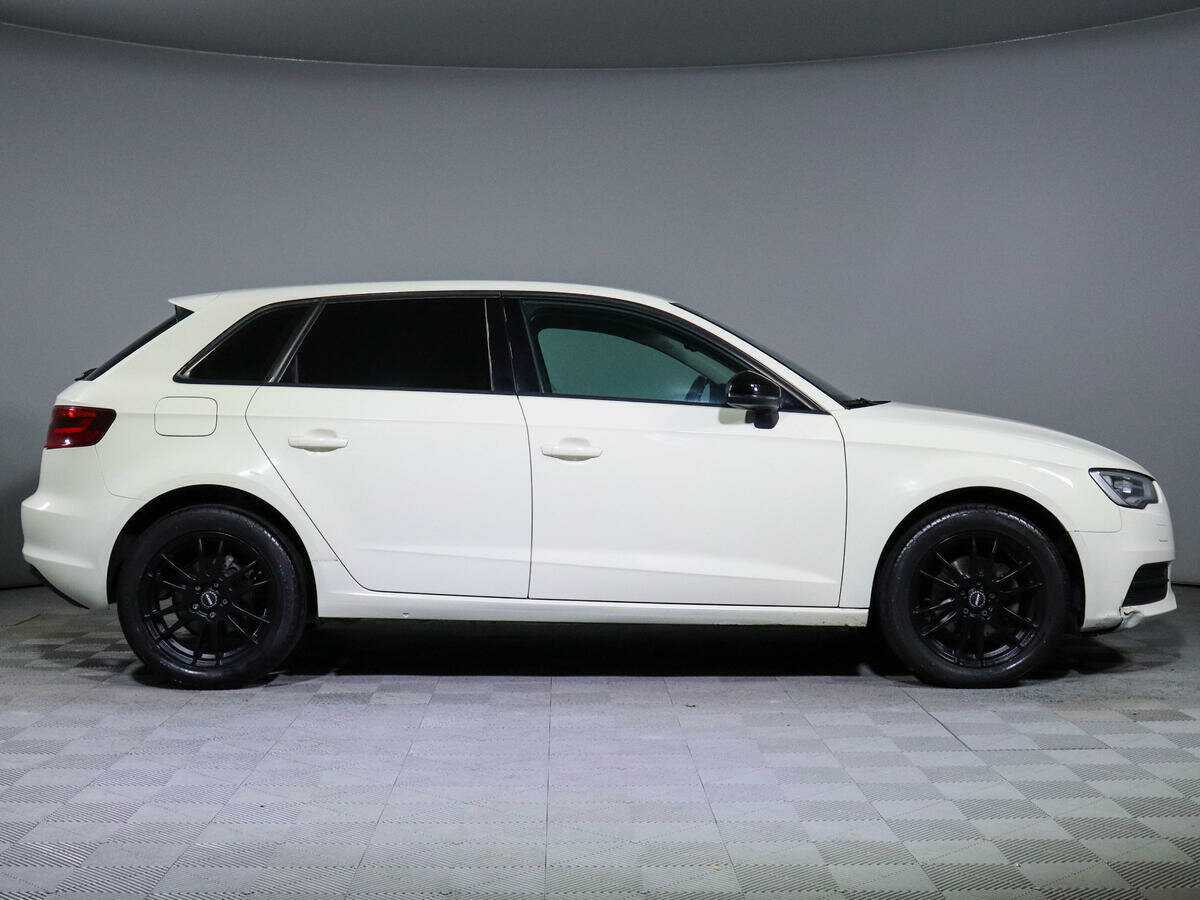 Audi A3 Sportback, 2014 - фото №4