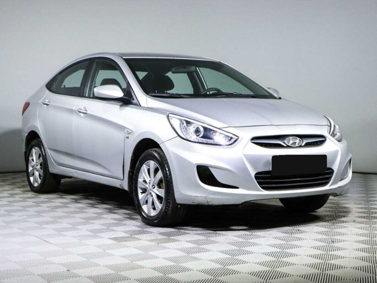 Hyundai Solaris, 2013 - фото №3