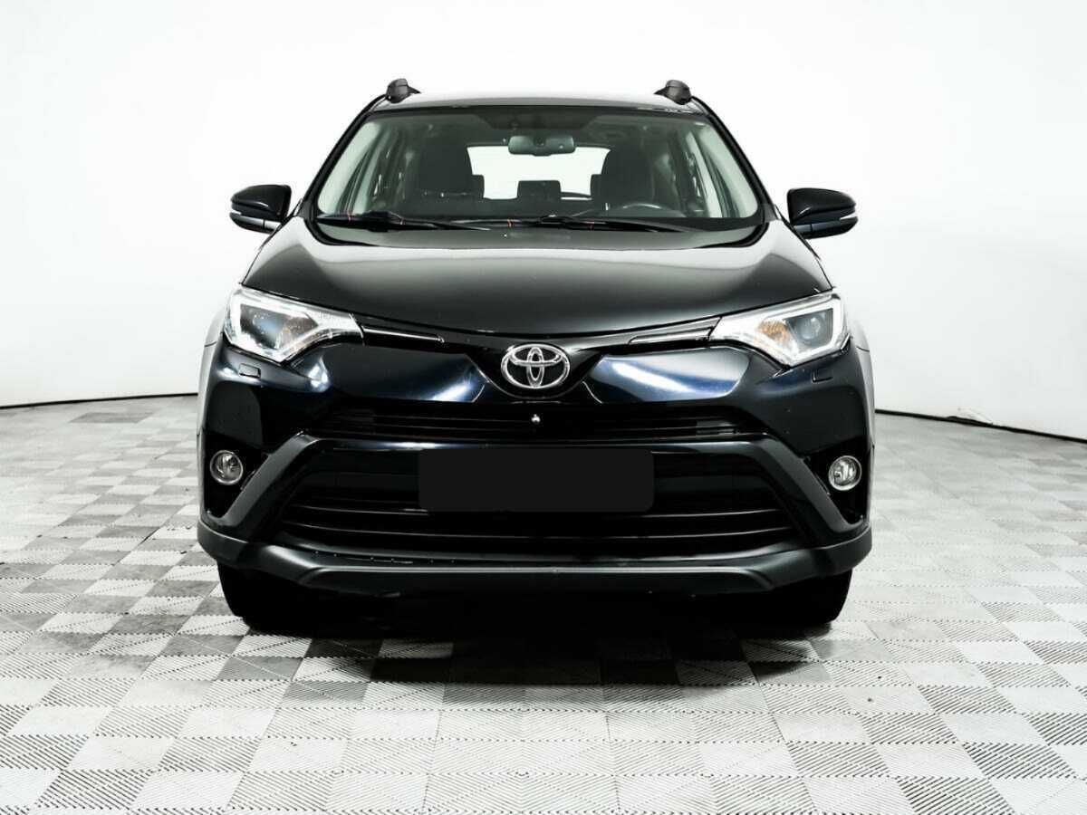 Toyota RAV4, 2018 - фото №2