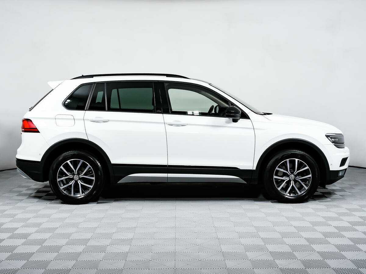 Volkswagen Tiguan, 2019 - фото №4