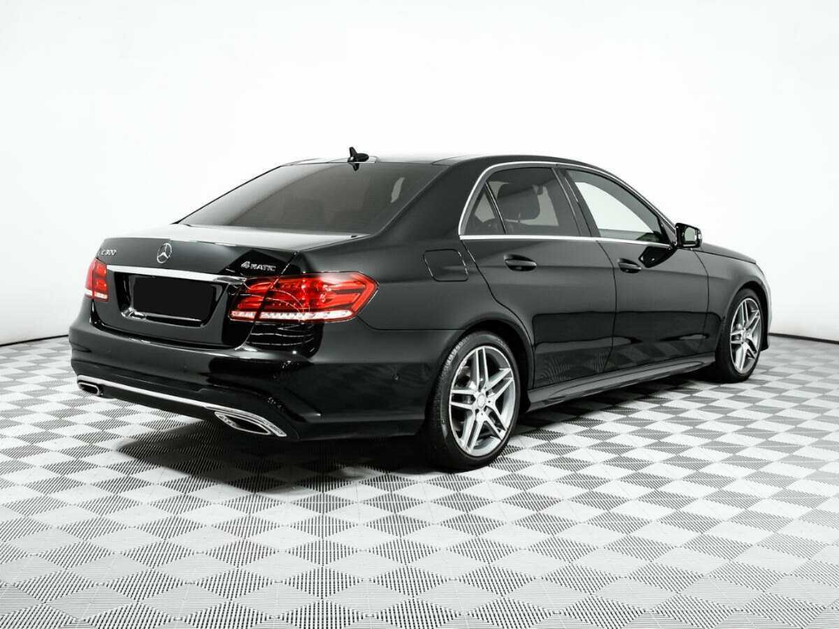 Mercedes-Benz E-Класс 300, 2013 - фото №4