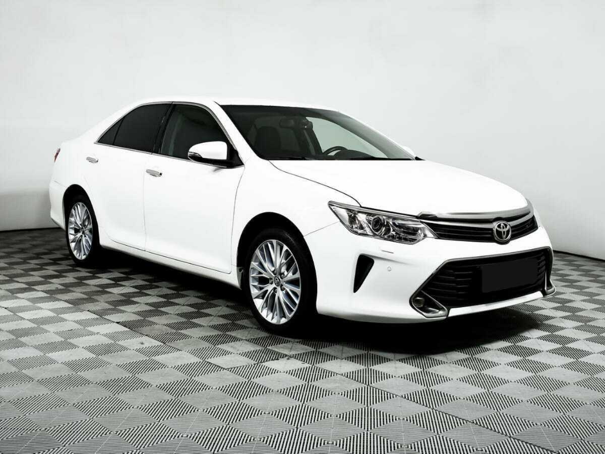 Toyota Camry, 2015 - фото №3