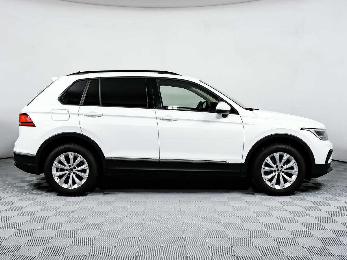 Volkswagen Tiguan, 2021 - фото №4