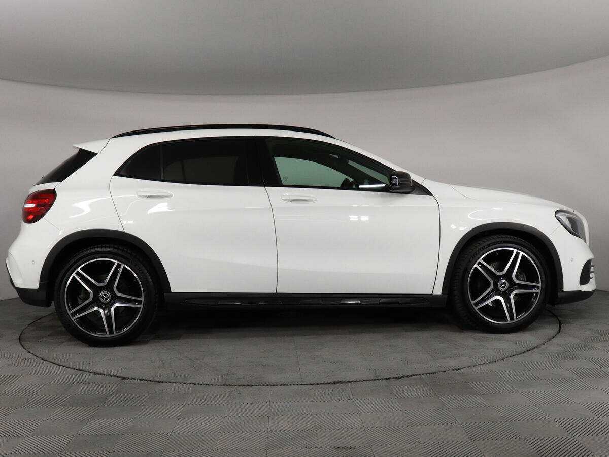 Mercedes-Benz GLA 250, 2017 - фото №4