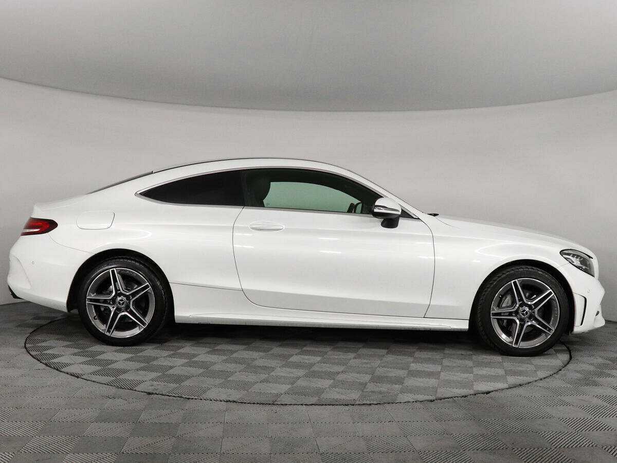 Mercedes-Benz C-Класс 180, 2018 - фото №4