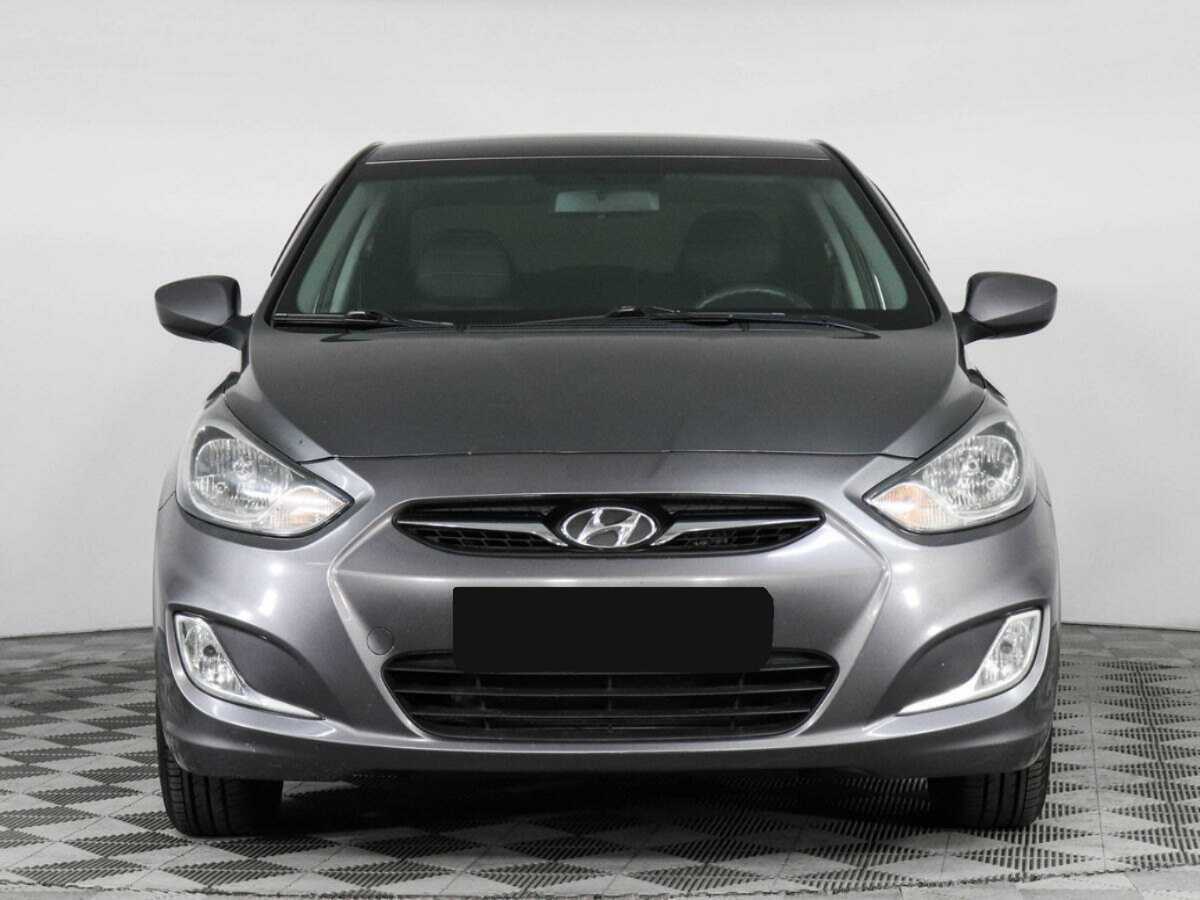 Hyundai Solaris, 2013 - фото №2
