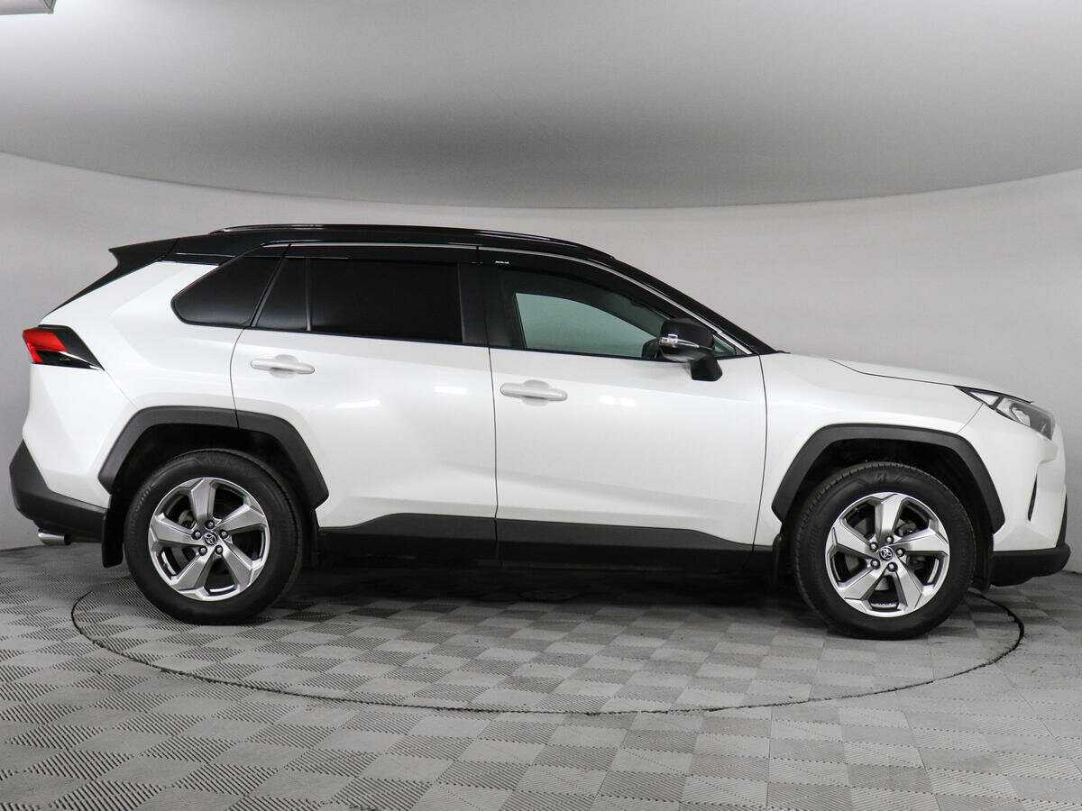 Toyota RAV4, 2020 - фото №3