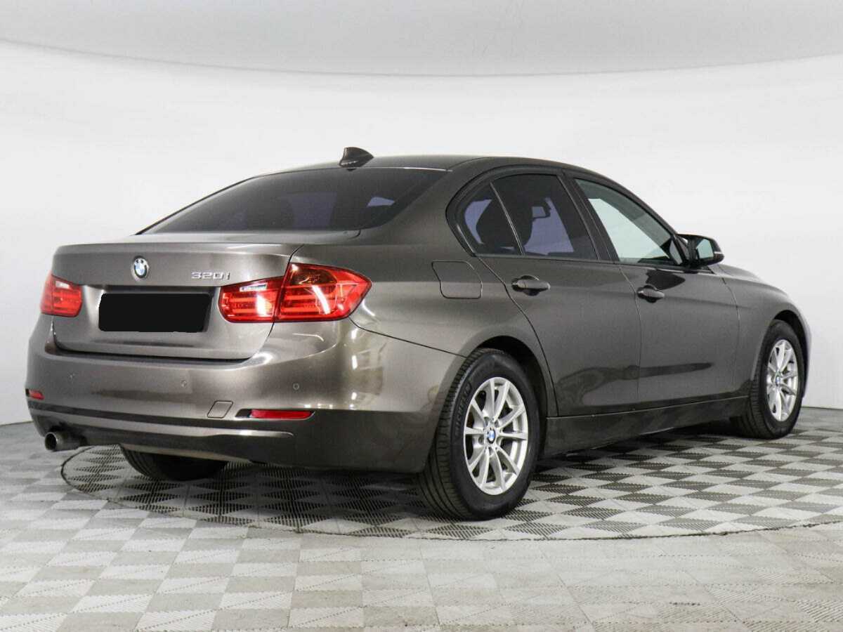 BMW 3 серии 320i, 2013 - фото №2