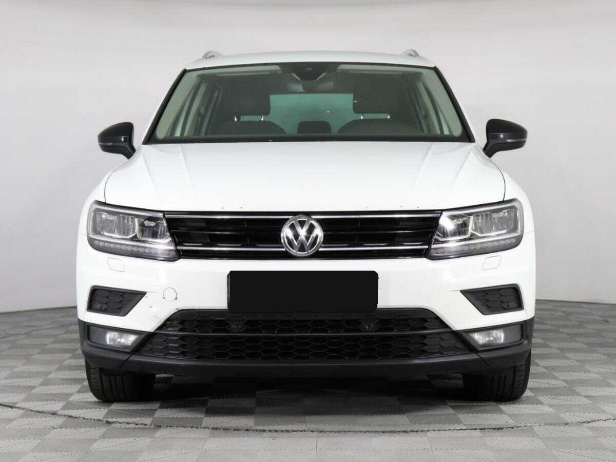 Volkswagen Tiguan, 2019 - фото №2