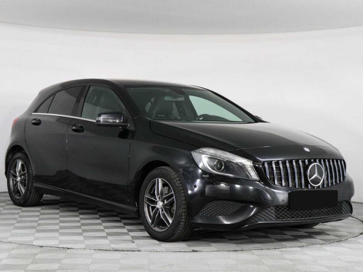 Mercedes-Benz A-Класс 180, 2013 - фото №3
