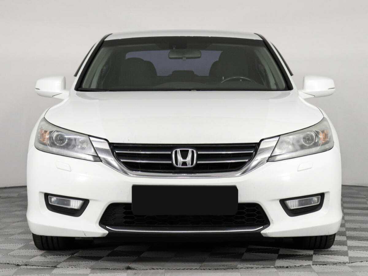 Honda Accord, 2013 - фото №2