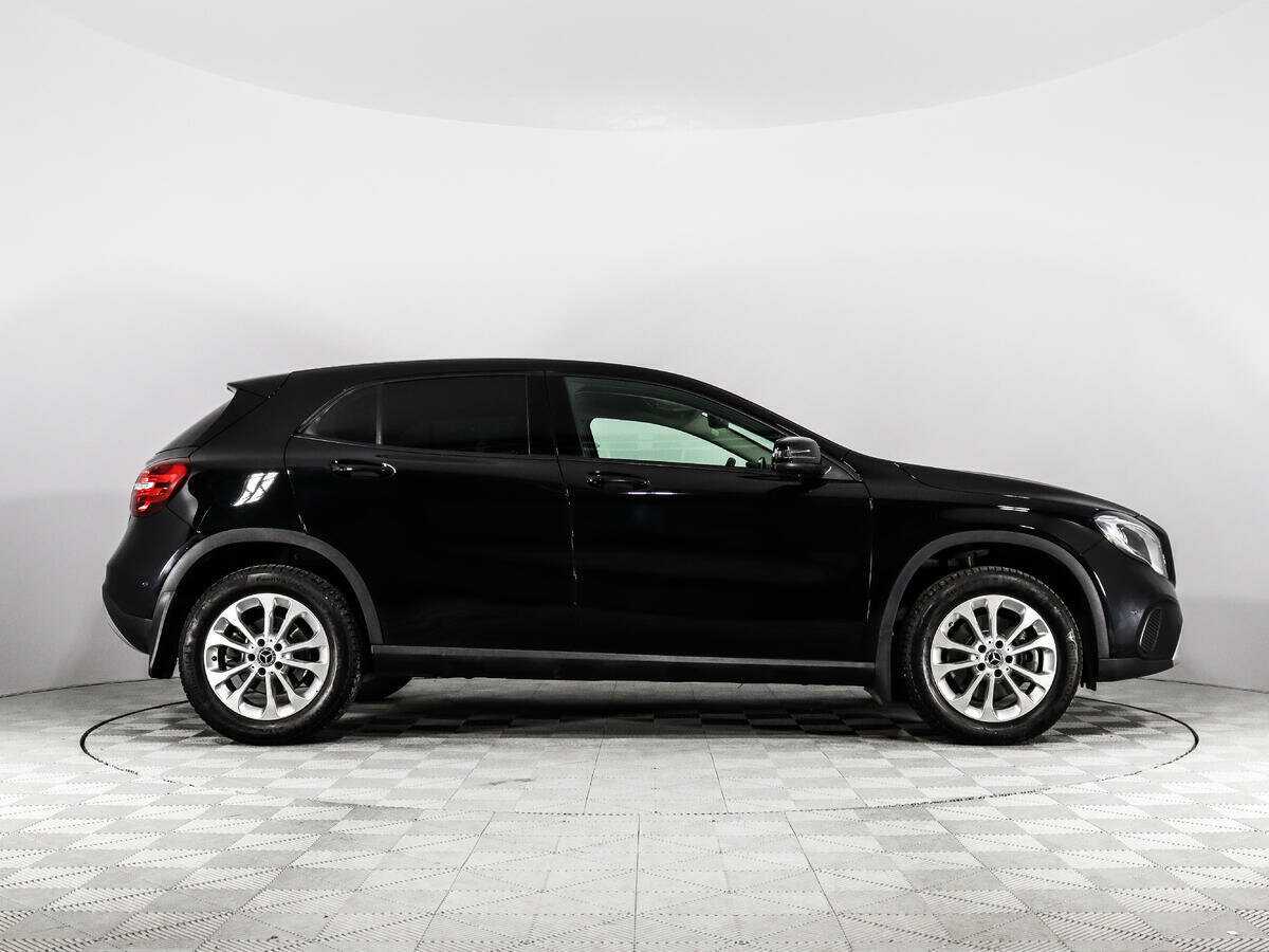 Mercedes-Benz GLA 250, 2017 - фото №4