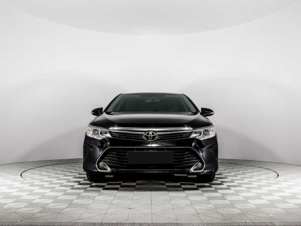 Toyota Camry, 2015 - фото №2