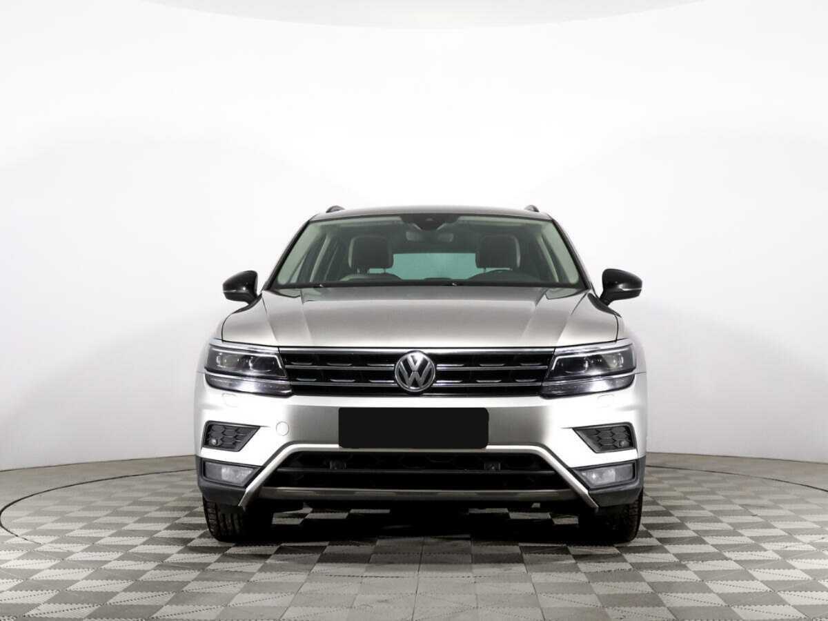 Volkswagen Tiguan, 2019 - фото №2