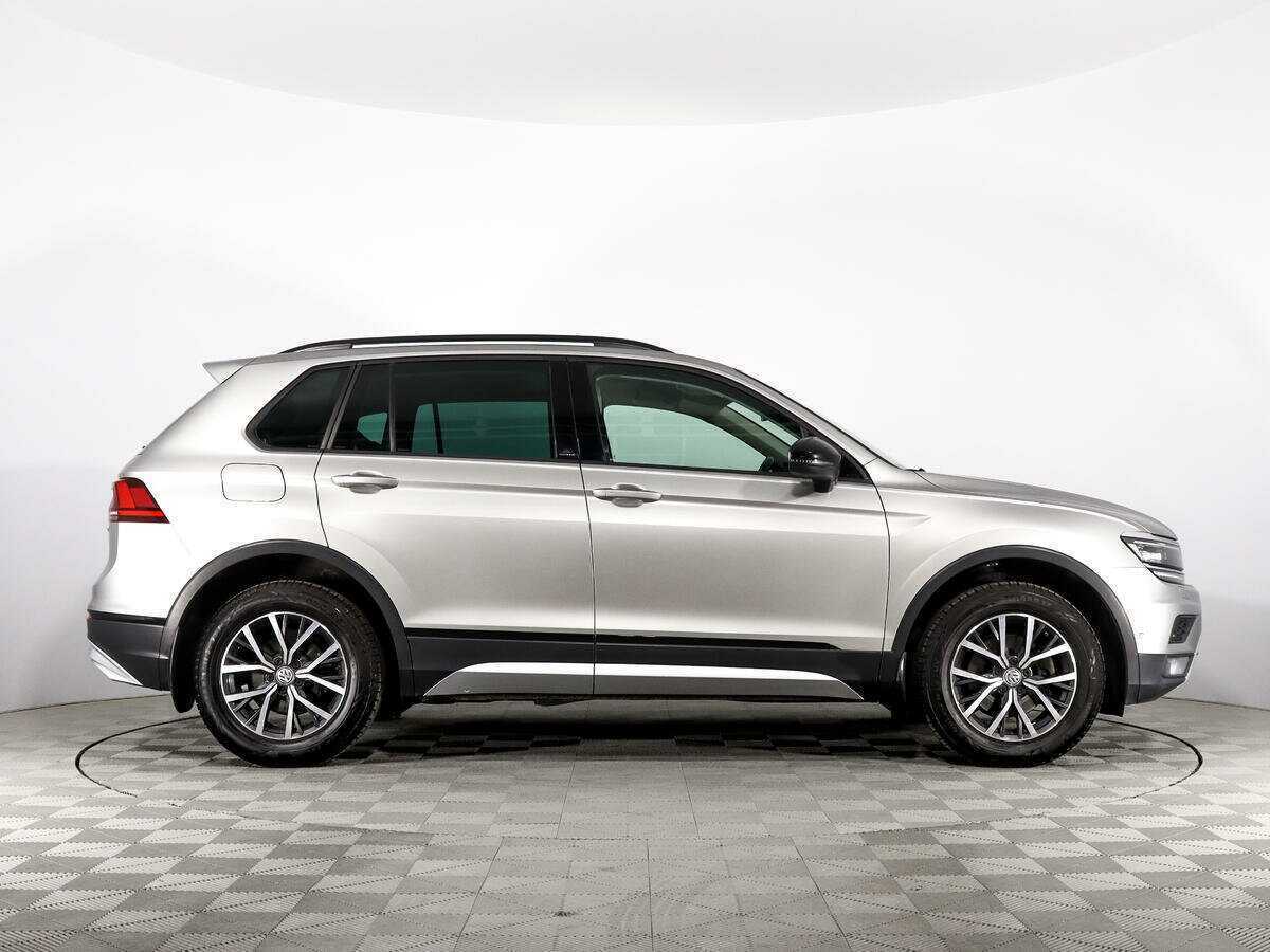 Volkswagen Tiguan, 2019 - фото №4