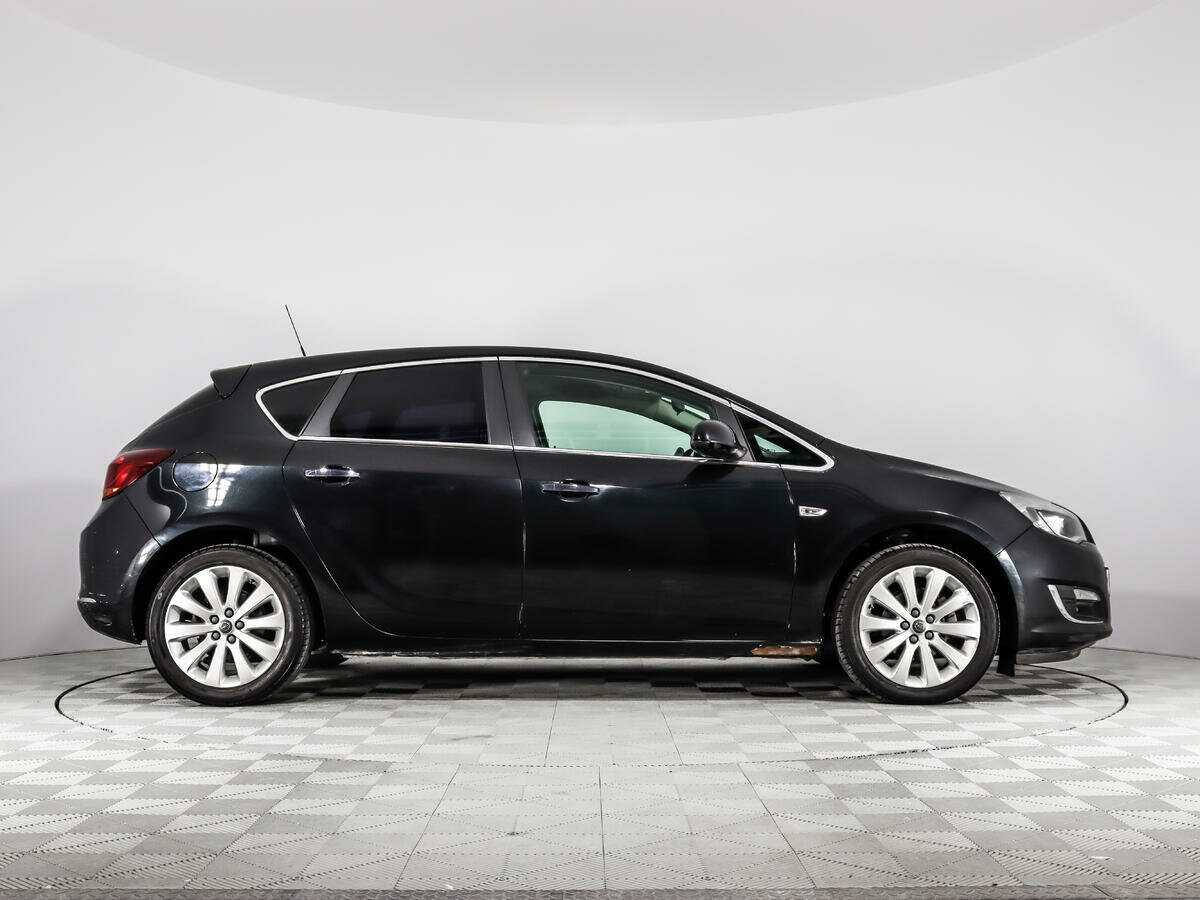 Opel Astra, 2013 - фото №4