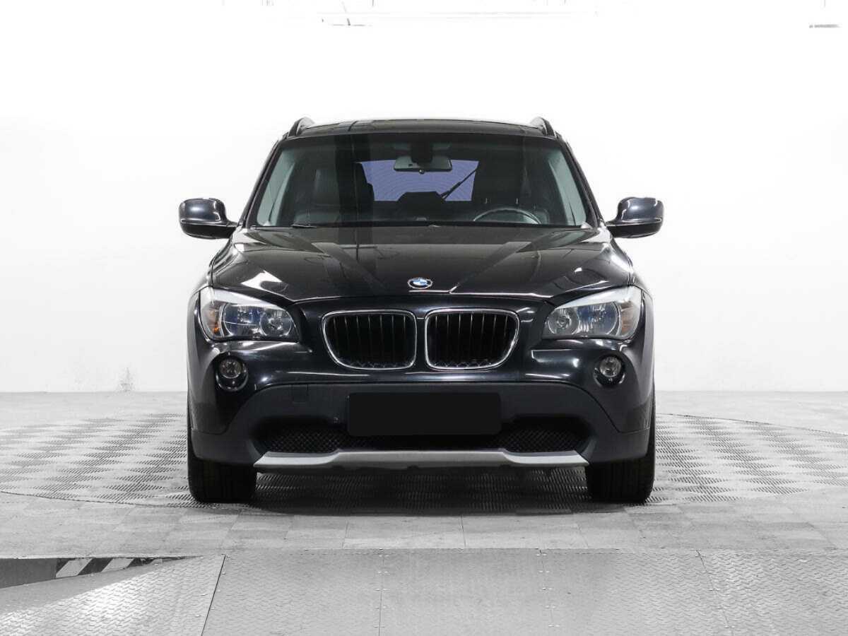 BMW X1 18i, 2012 - фото №2