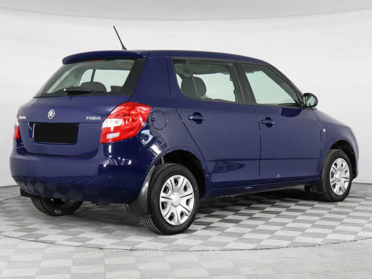 Skoda Fabia, 2013 - фото №3