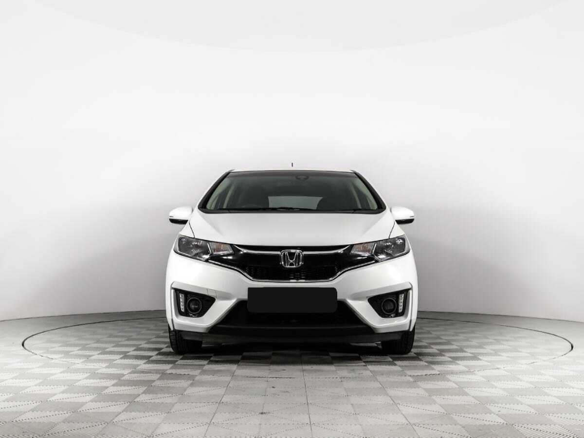 Honda Fit, 2015 - фото №2