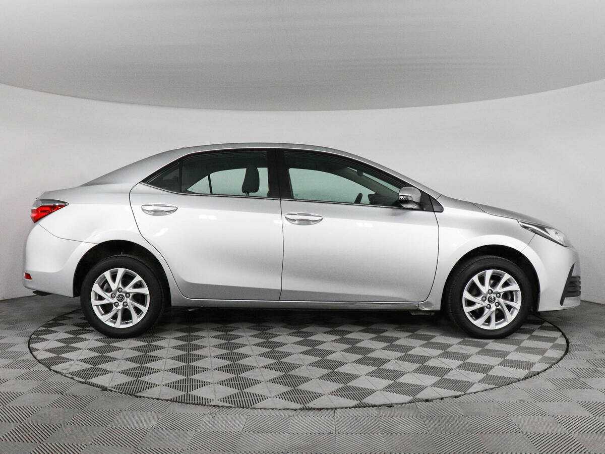Toyota Corolla, 2017 - фото №4