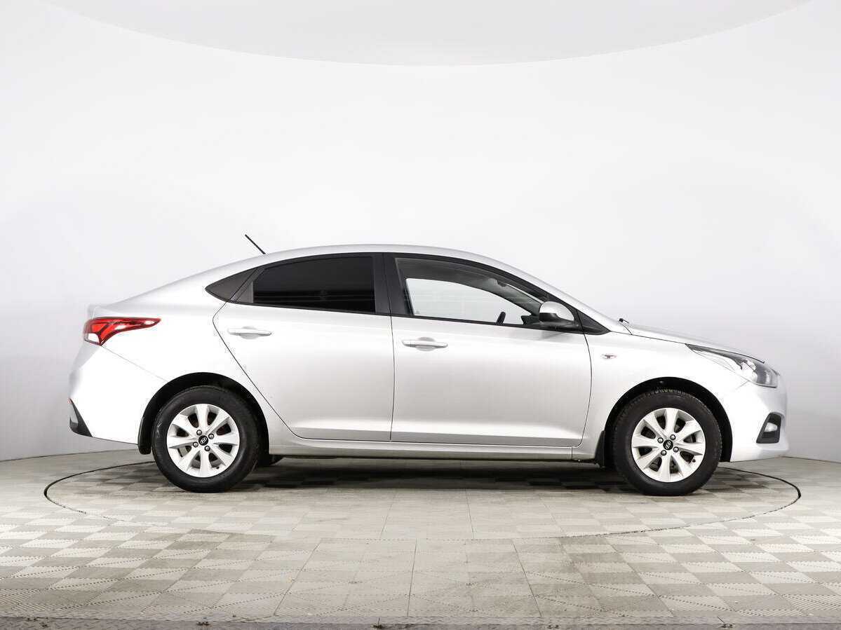 Hyundai Solaris, 2019 - фото №4