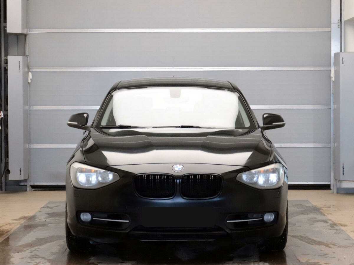 BMW 1 серии 118i, 2012 - фото №2