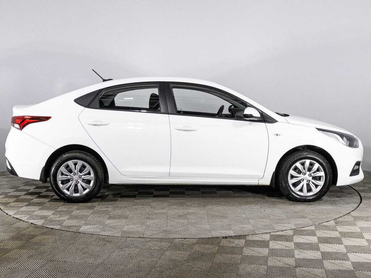 Hyundai Solaris, 2018 - фото №4