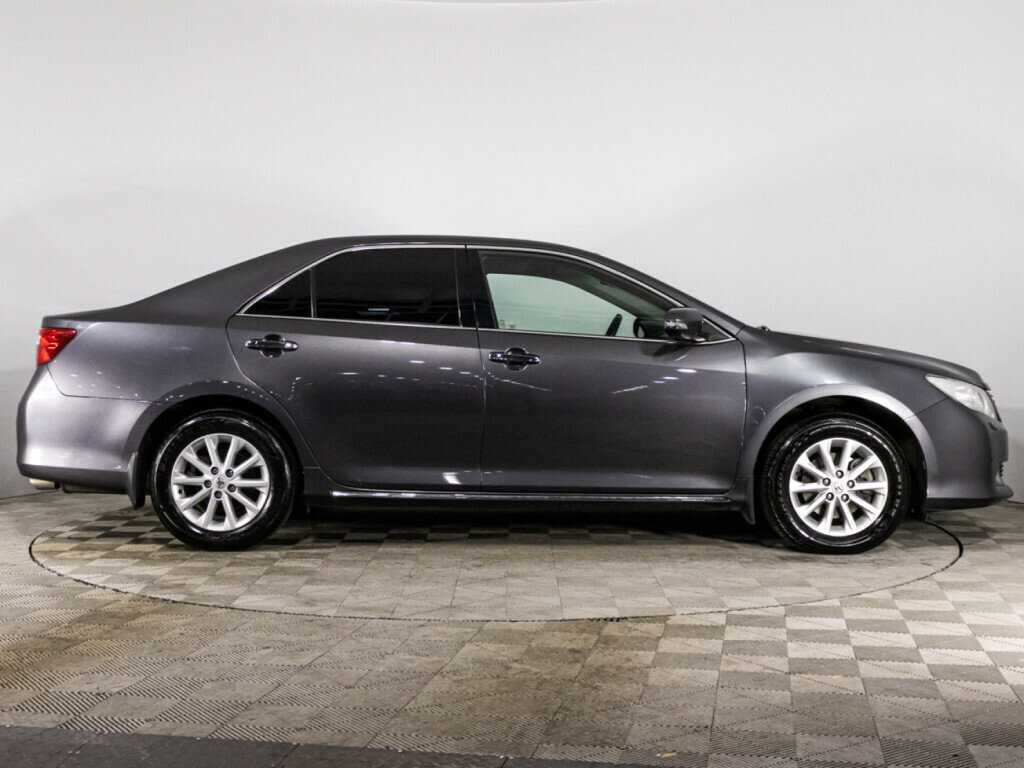 Toyota Camry, 2012 - фото №4