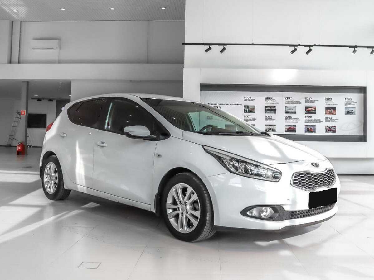 Kia Ceed, 2013 - фото №3