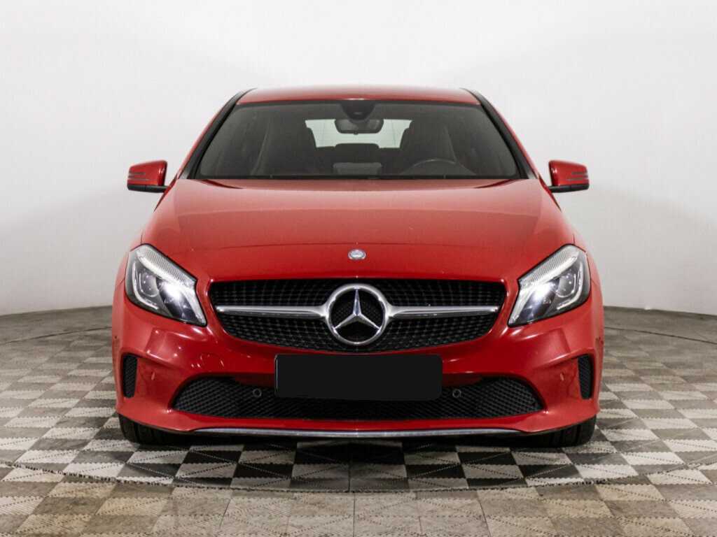 Mercedes-Benz A-Класс 180, 2016 - фото №2