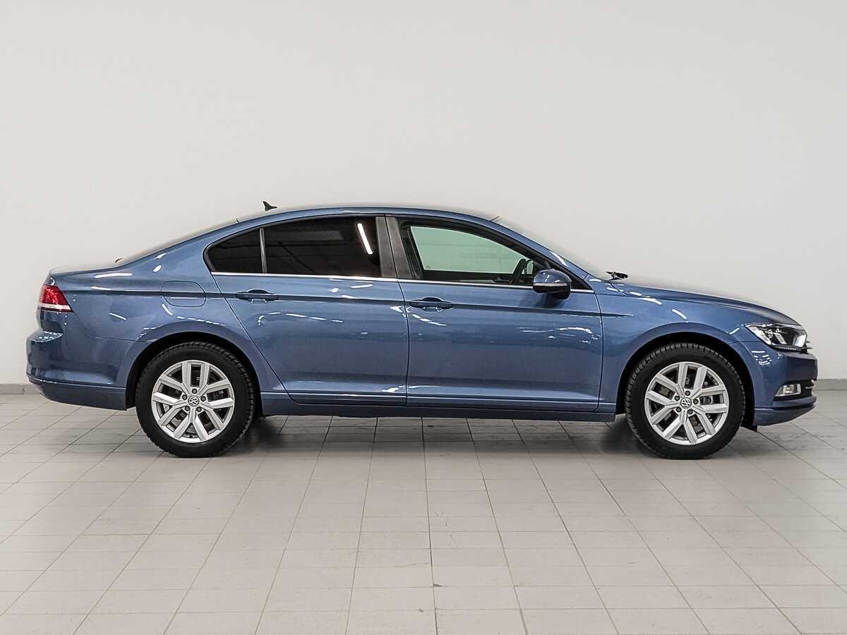 Volkswagen Passat, 2015 - фото №4