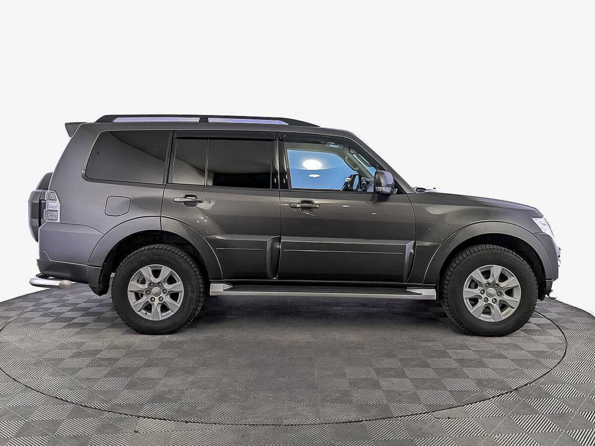 Mitsubishi Pajero, 2018 - фото №4