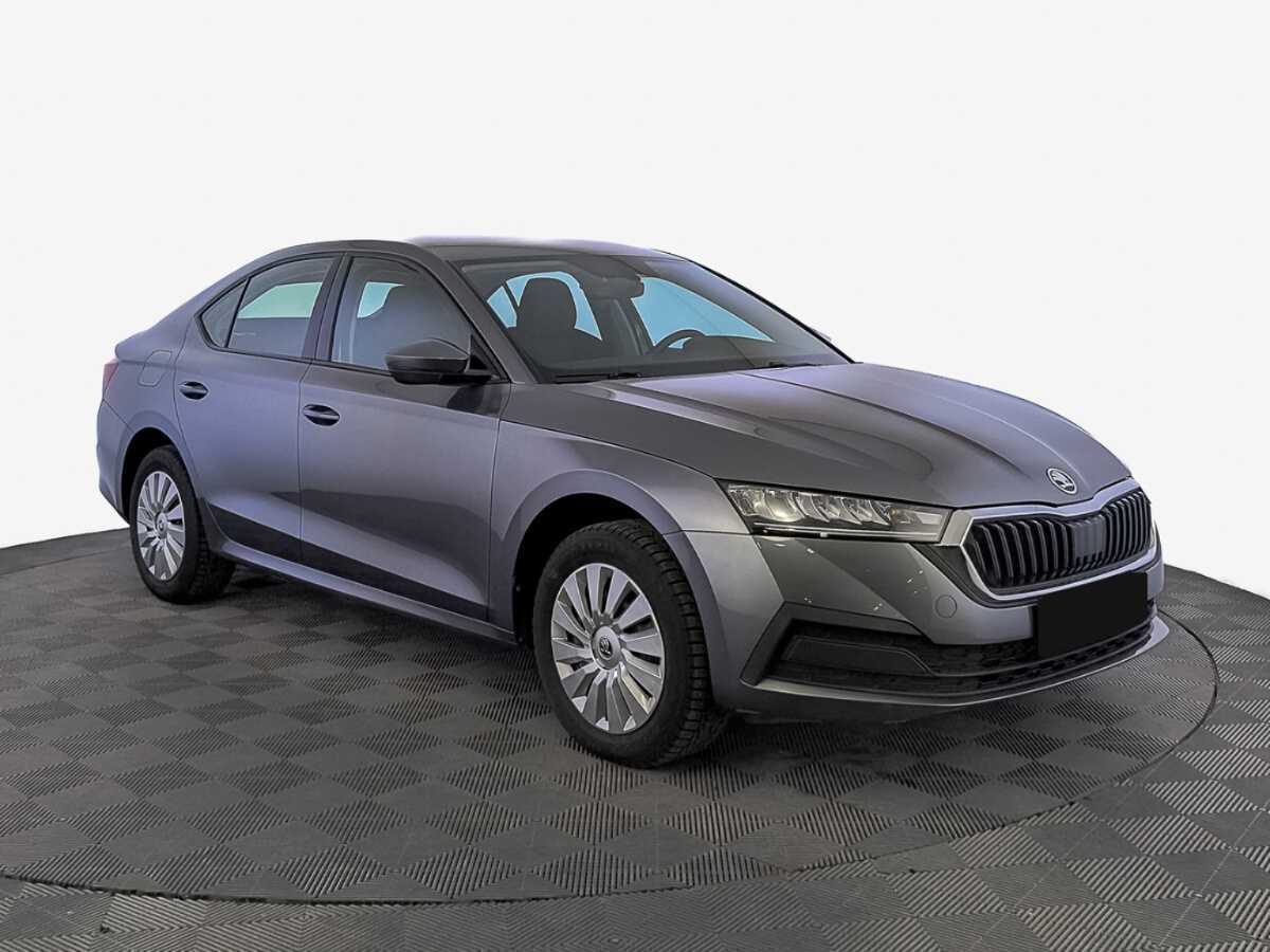 Skoda Octavia, 2021 - фото №3