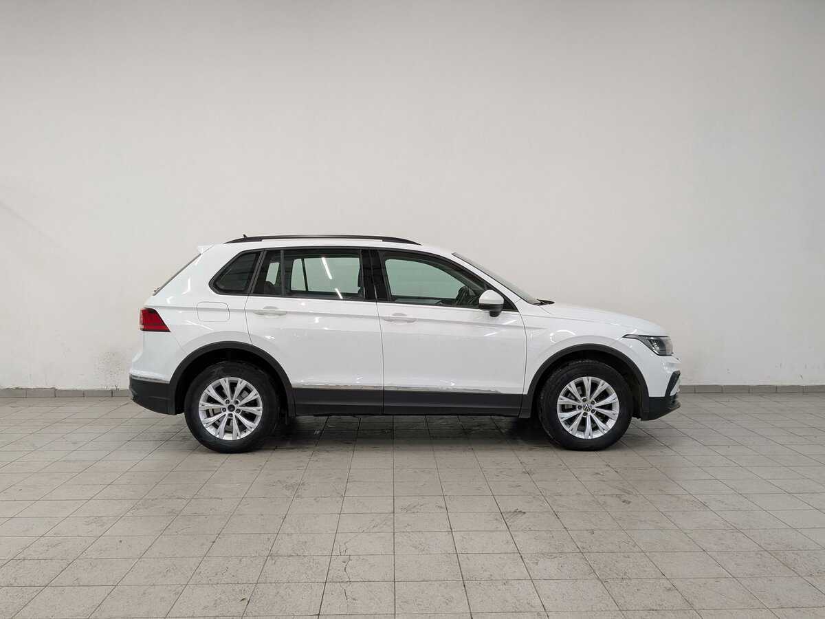 Volkswagen Tiguan, 2021 - фото №4