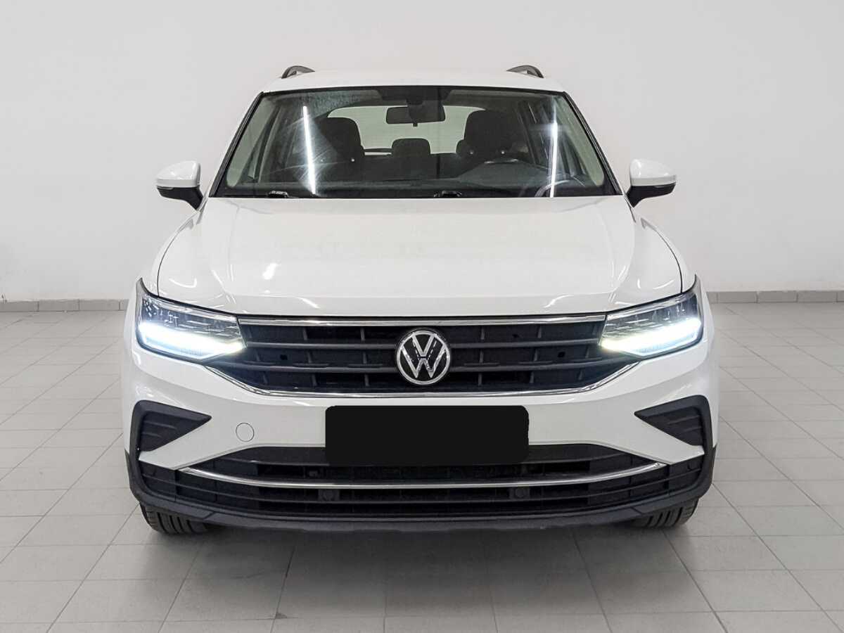 Volkswagen Tiguan, 2021 - фото №2