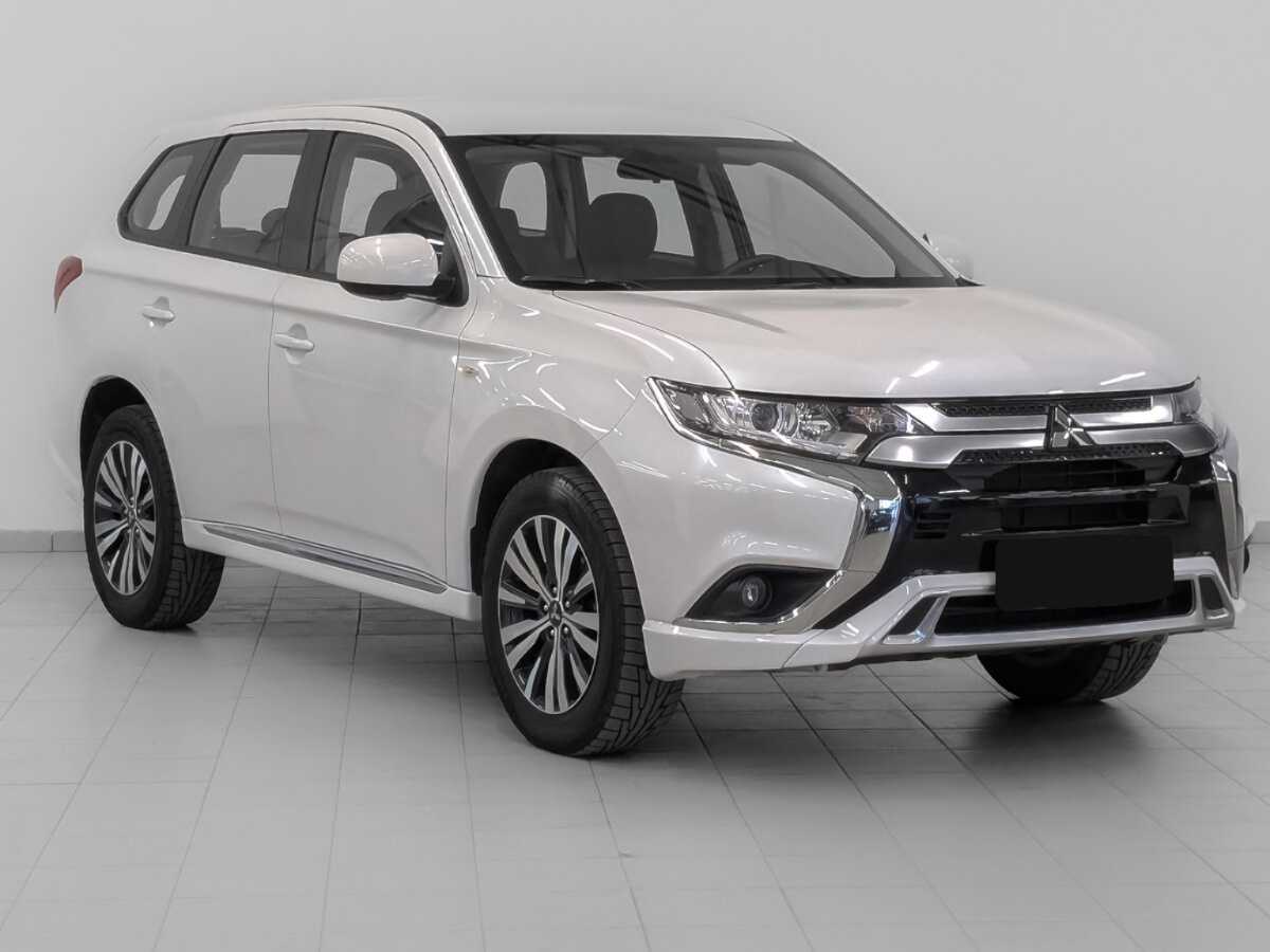 Mitsubishi Outlander, 2022 - фото №3