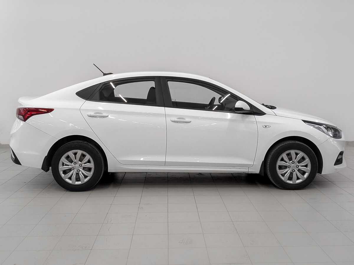 Hyundai Solaris, 2019 - фото №4