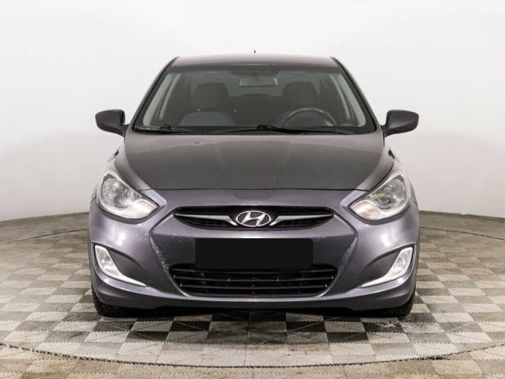 Hyundai Solaris, 2013 - фото №2