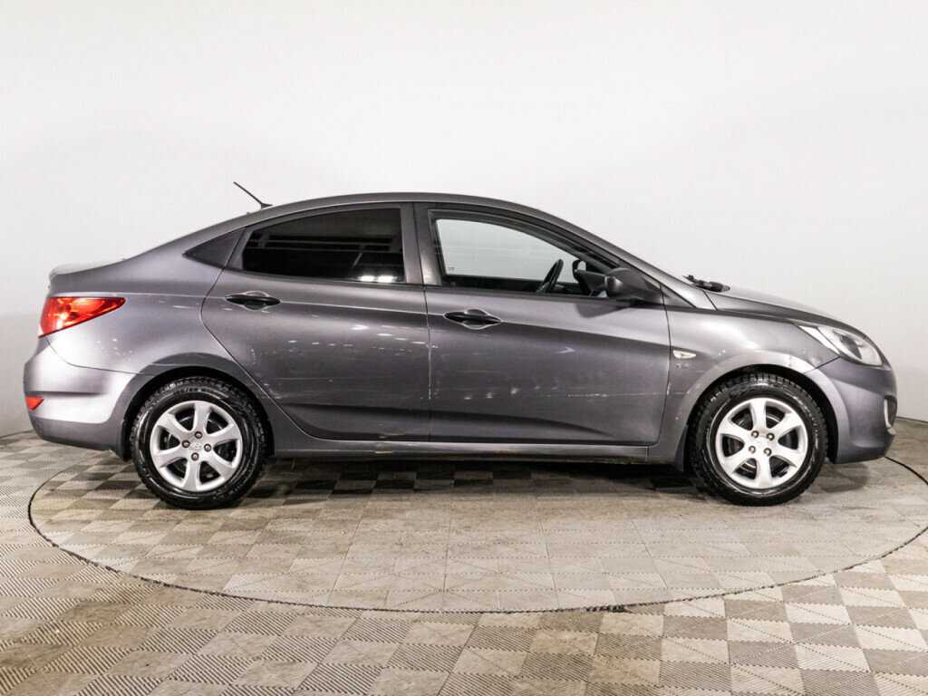 Hyundai Solaris, 2013 - фото №4