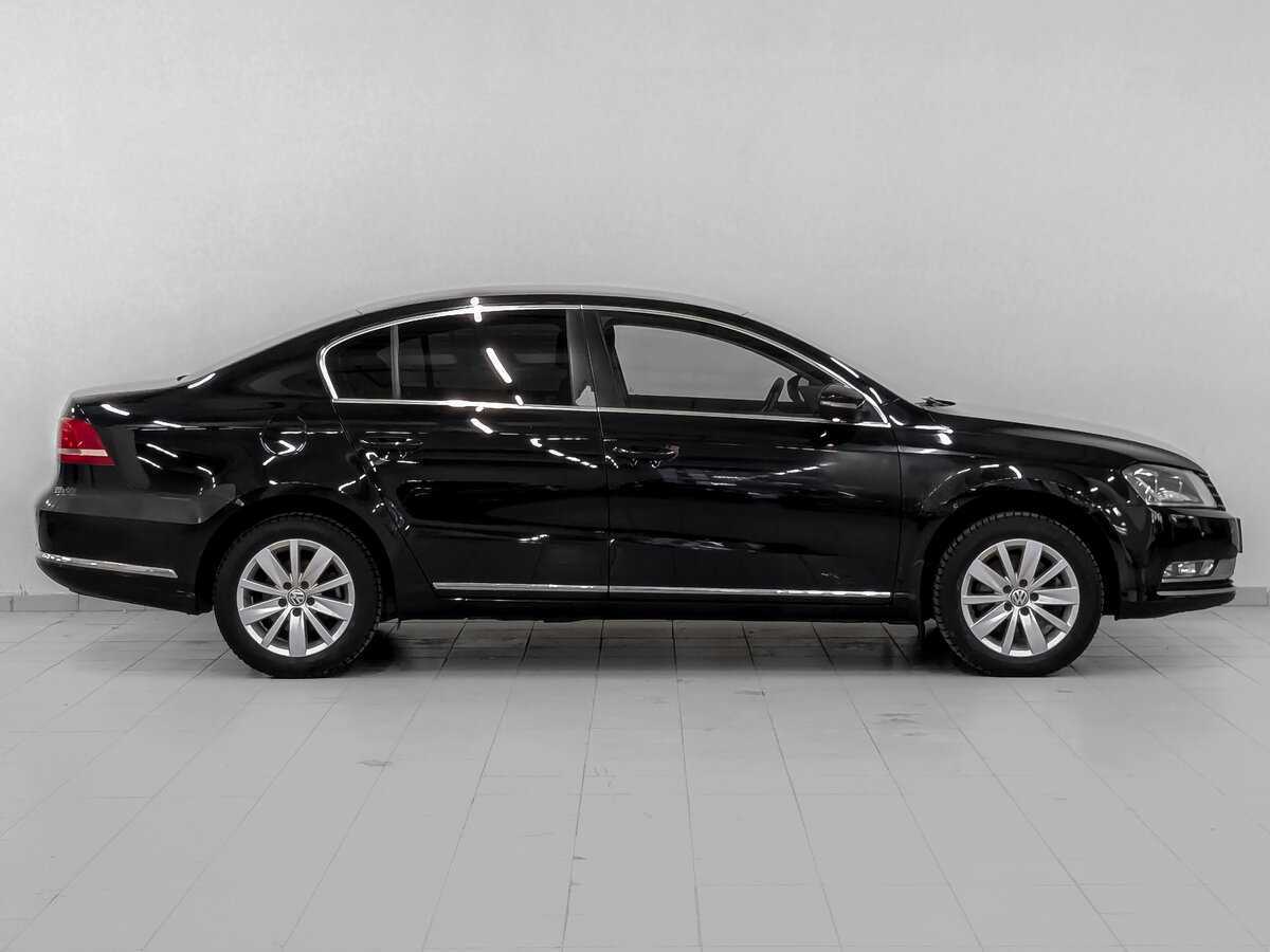 Volkswagen Passat, 2012 - фото №4