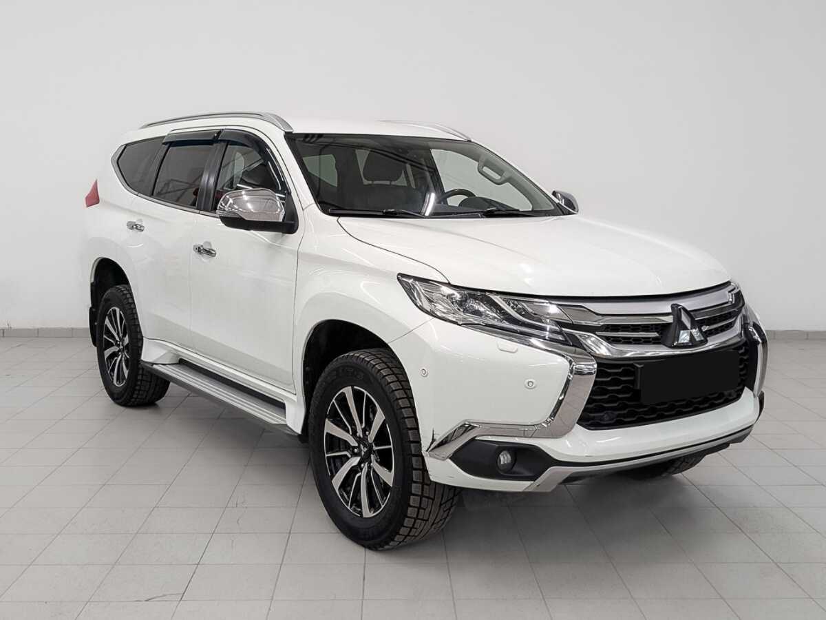 Mitsubishi Pajero Sport, 2017 - фото №3