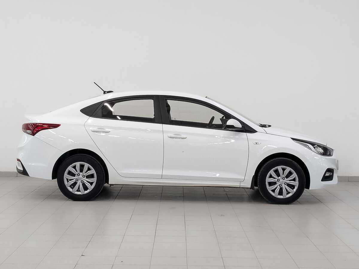 Hyundai Solaris, 2019 - фото №4