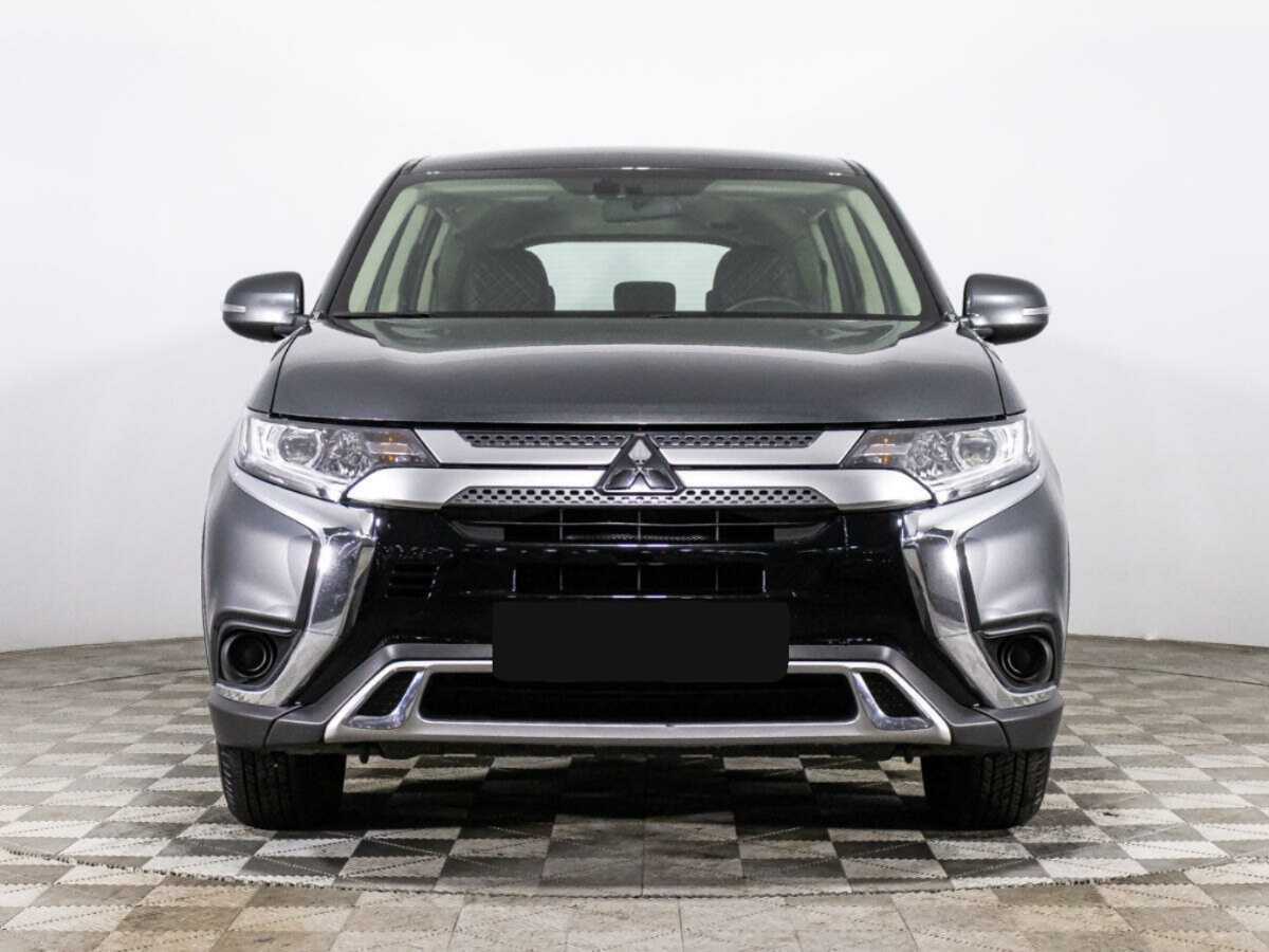 Mitsubishi Outlander, 2021 - фото №2